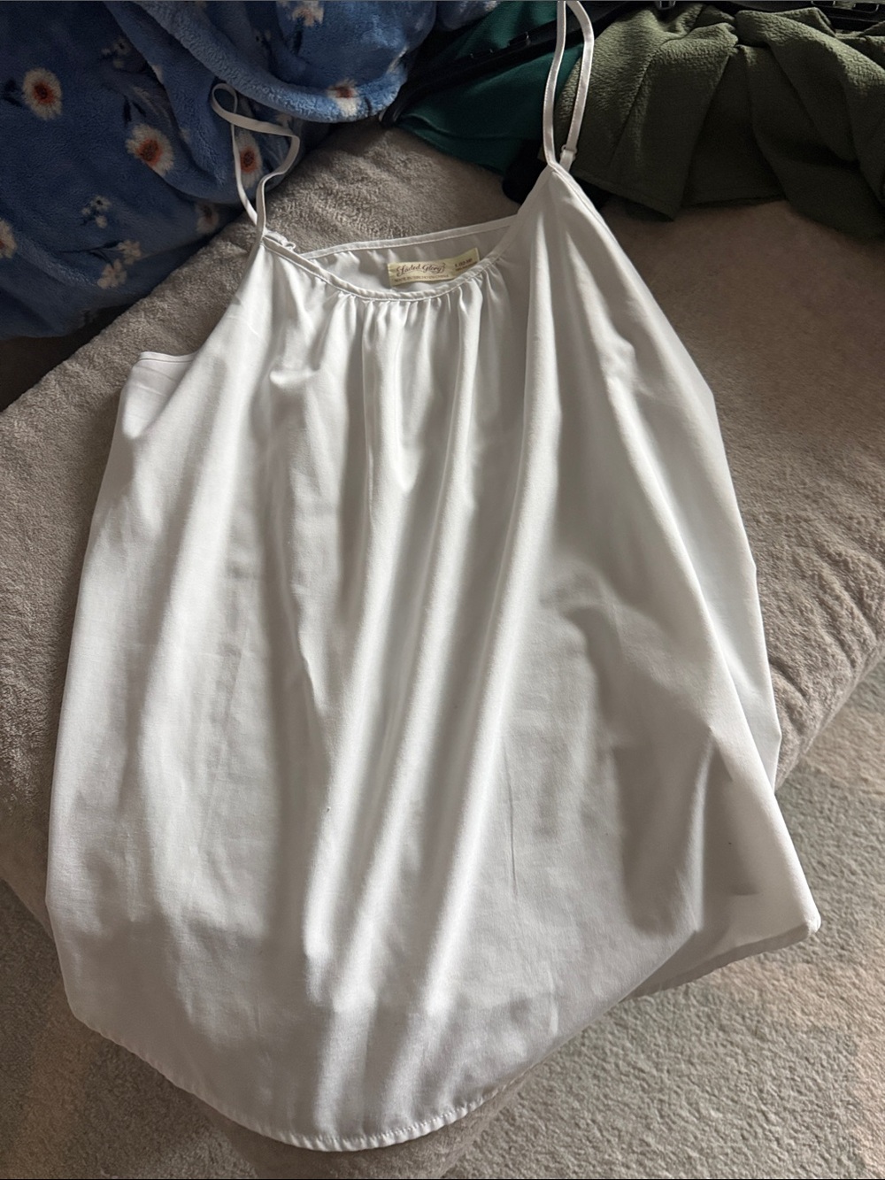 Faded Glory White Lightweight Spaghetti Strap Tank Top